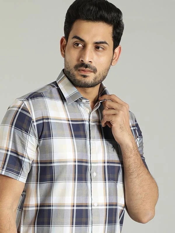 Indian Terrain Men's Slim Fit Half Sleeve Checkered Navy Shirt